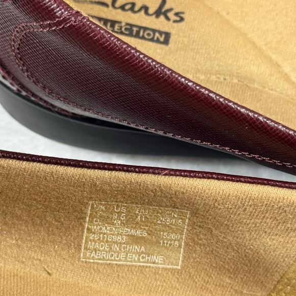 Clarks Comfort Slip-On Leather Loafers Womens 9.5M Burgundy Textured Rubber Sole - Picture 8 of 8